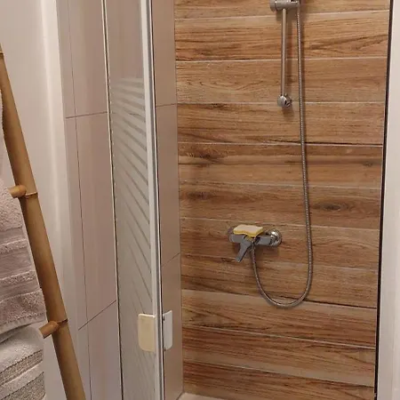 Studette Cadre Exceptionnel Tres Bien Situee 10 Mn Plages Apartment